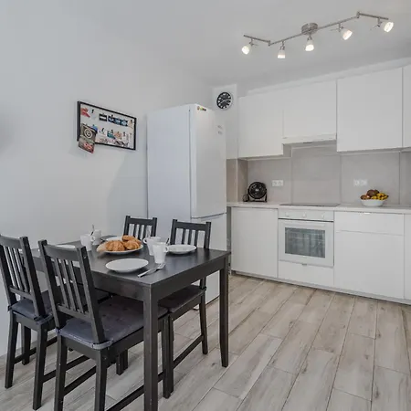 Apartment Parque Don Jose-5 By Interhome Costa Del Silencio